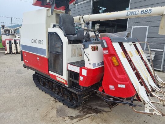 Kukje Combine Harvester DKC685 (4Rows) 앞좌측면