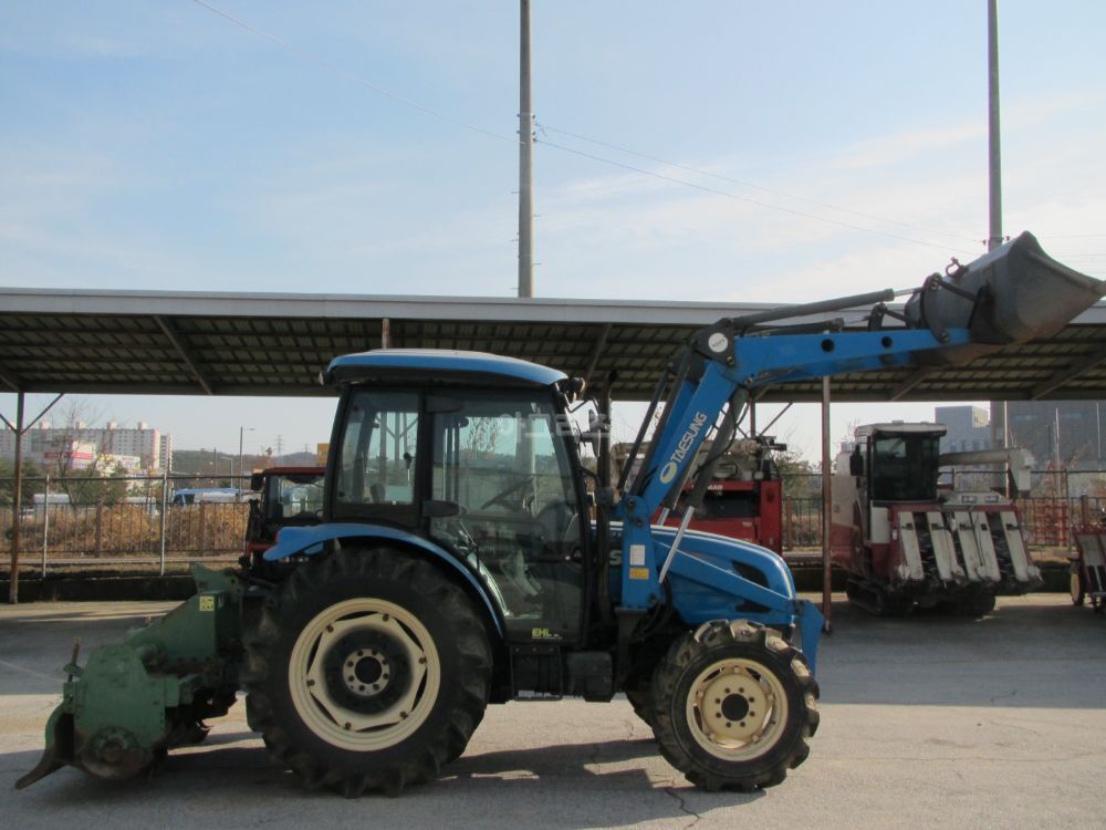 LS Tractor U6160 (61hp) 뒤우측면