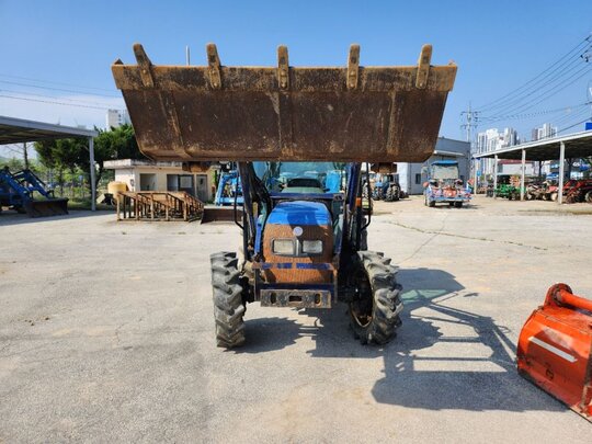 LS Tractor N47 (47hp) 앞좌측면