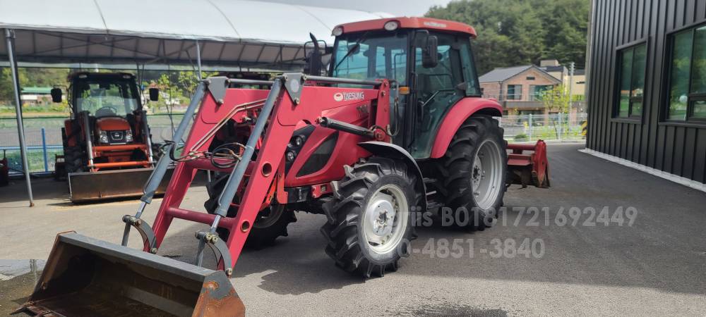 TYM Tractor T893 (89hp) 앞좌측면