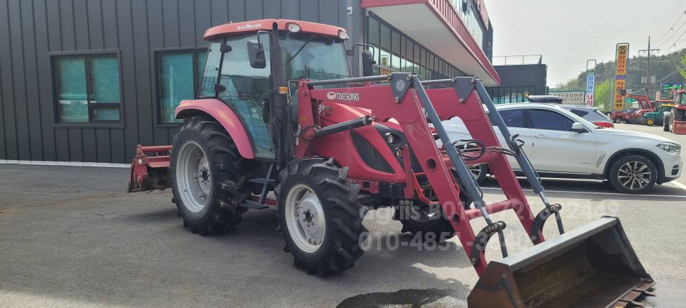 TYM Tractor T893 (89hp) 뒤우측면