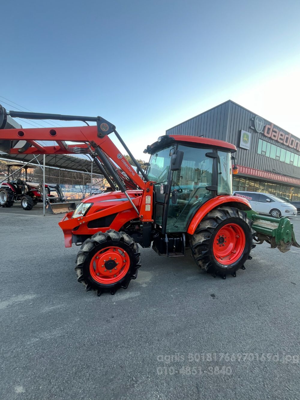 Daedong Tractor RX570 (57hp) 뒤우측면