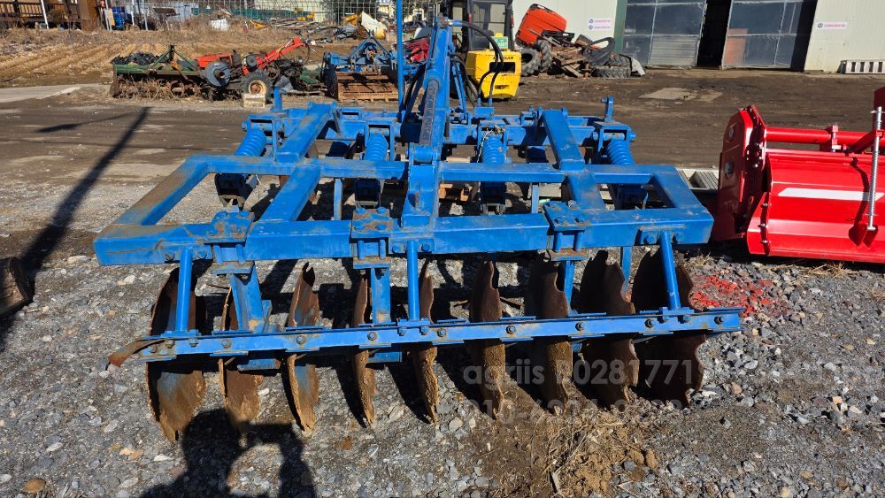  Plow YPC-7  뒤우측면