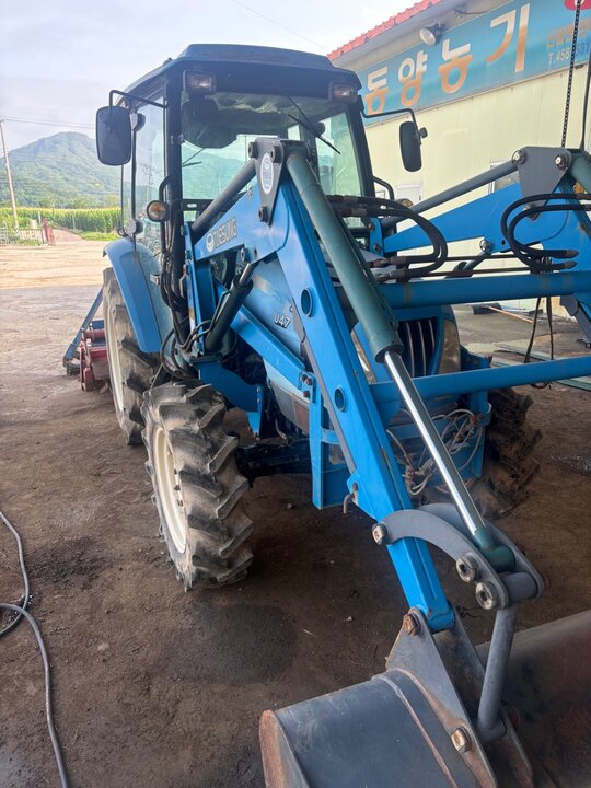 LS Tractor U47 (47hp)