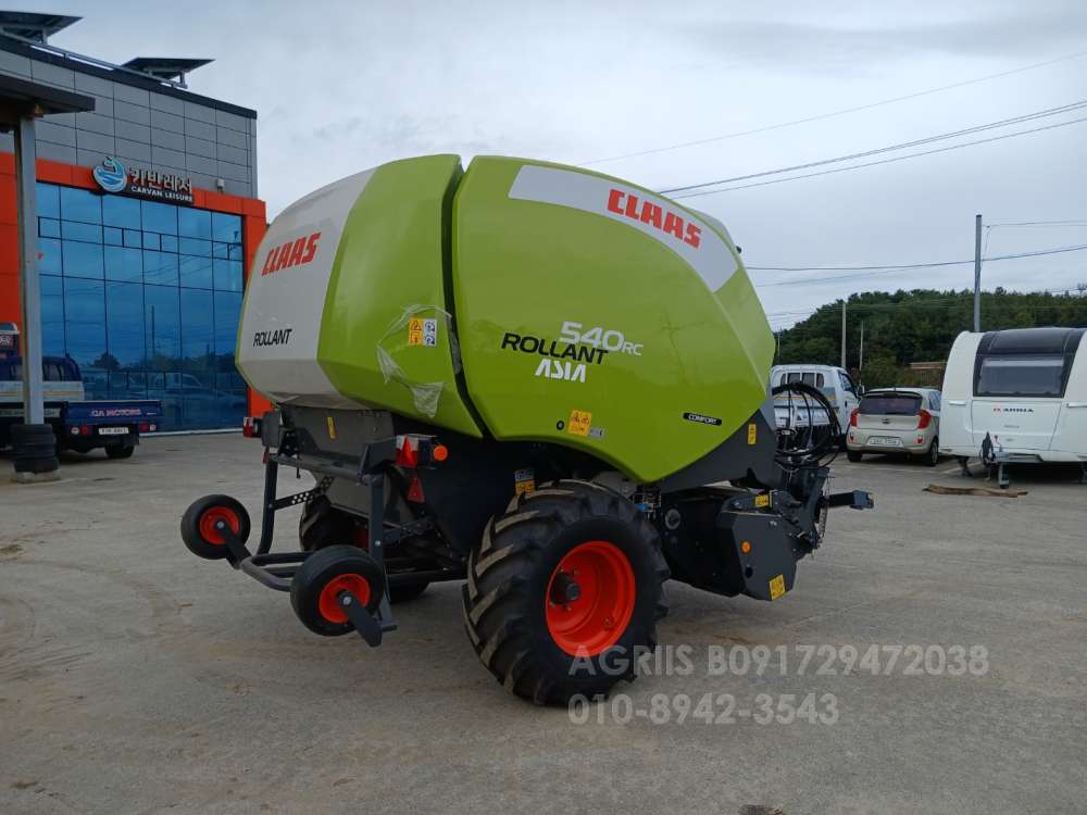  Round Baler ROLLANT540RC  엔진내부