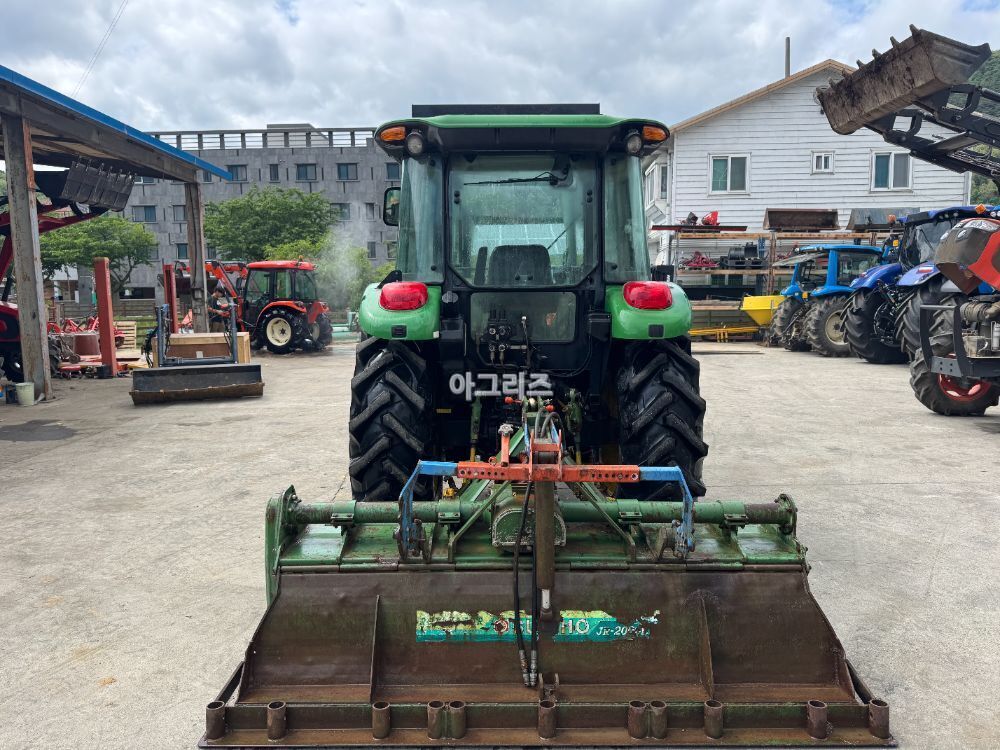 JohnDeere Tractor 5325 (66hp) 뒤우측면