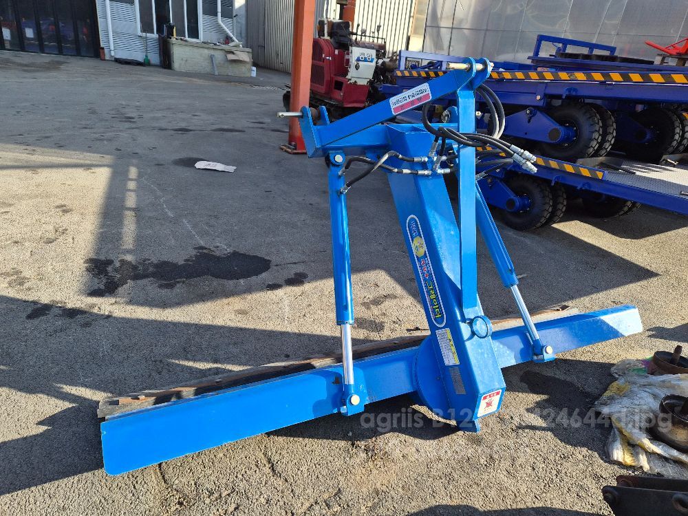 제설기 그레이더 제설용 그레이더(농업용) 제설용그레이더 2700 뒤우측면