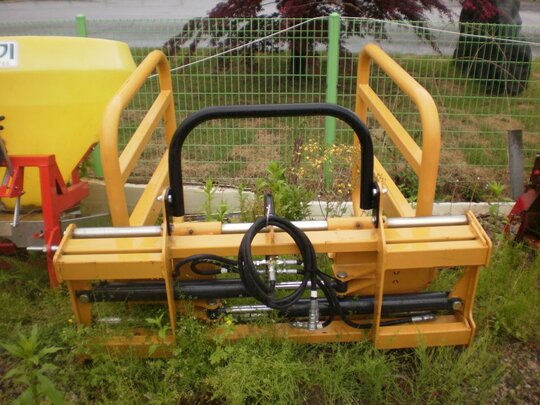  그래플(Bale Gripper) TSMG160  앞좌측면