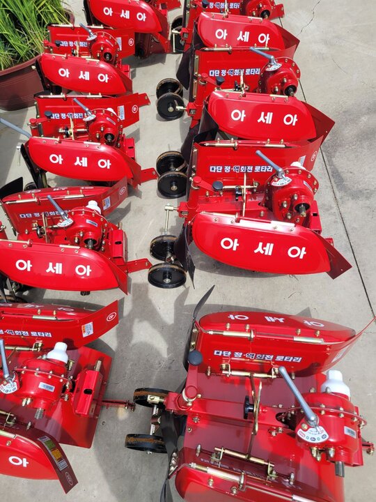 Shibaura Cultivator 로타리조합 (6.5hp) 앞좌측면