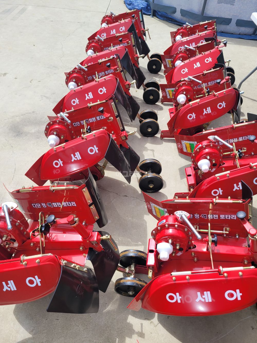 Shibaura Cultivator 로타리조합 (6.5hp) 뒤우측면