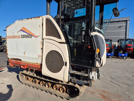 Daedong Combine Harvester DXM85G (5Rows) 앞좌측면