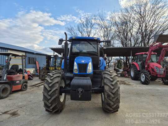 NewHolland Tractor T6070 (135hp) 앞좌측면