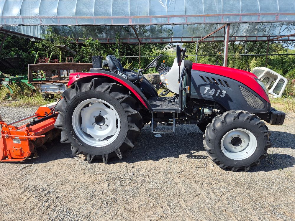 TYM 트랙터 T413 (41마력) 뒤우측면