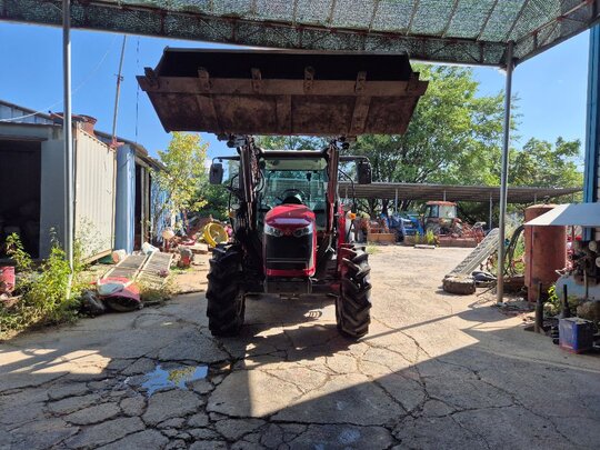 Shibaura Tractor 4709 (95hp) 앞좌측면