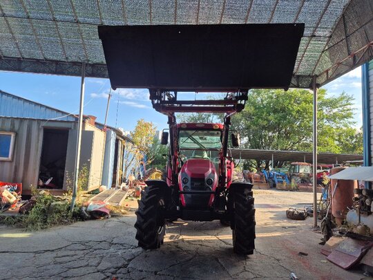 TYM 트랙터 T1003 (100마력) 앞좌측면