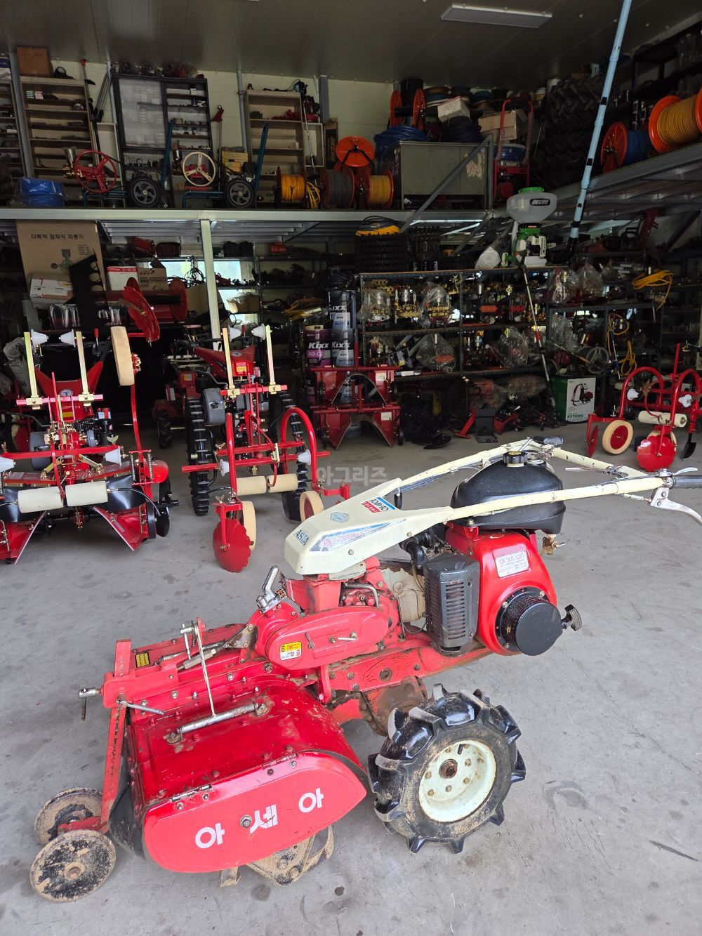 아세아 관리기 AMC-700N 뒤우측면