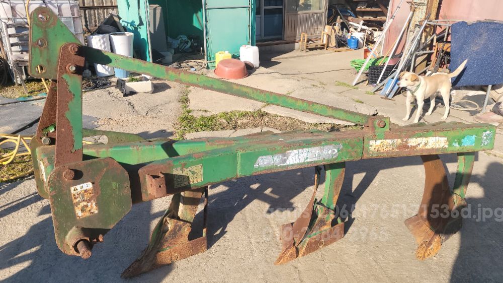 세웅. 대동3련쟁기 쟁기 Sw130 뒤우측면