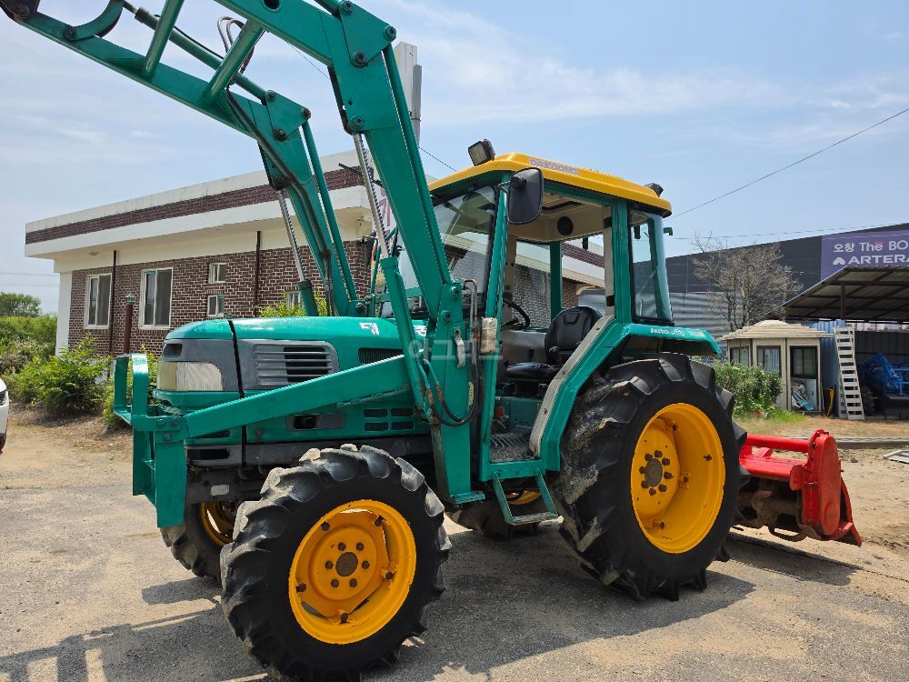 대동 트랙터 D450 (45마력) 뒤우측면