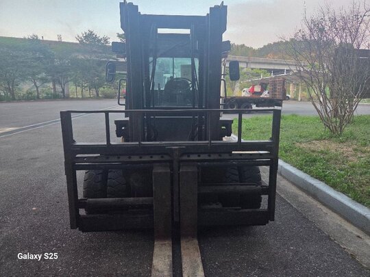 대우7톤 지게차 지게차 D70 (7톤) 앞좌측면