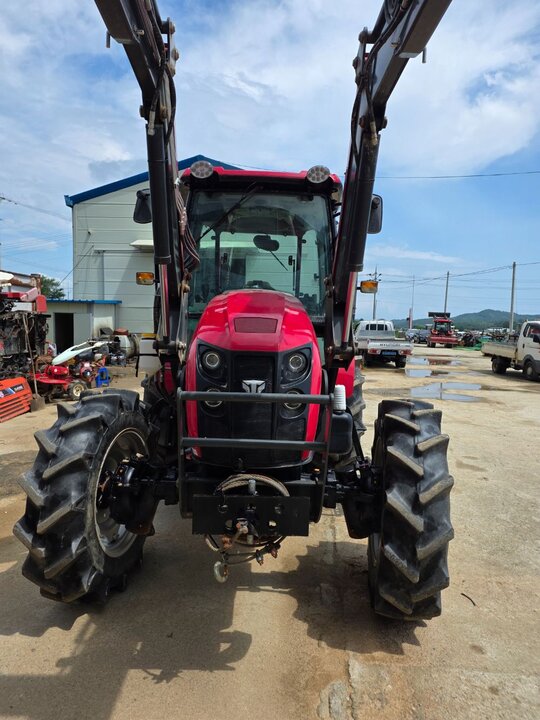 TYM Tractor TX76 (75hp) 앞좌측면