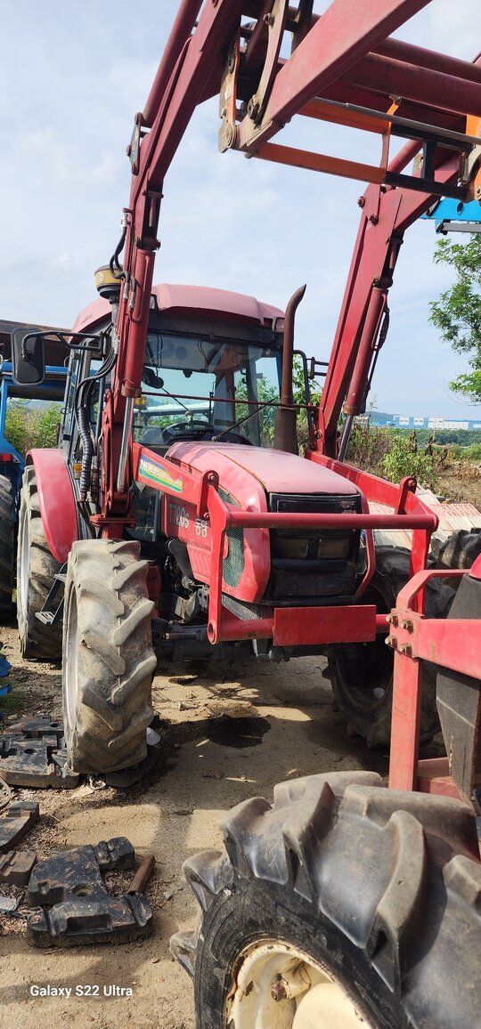 TYM Tractor T720S (72hp) 앞좌측면
