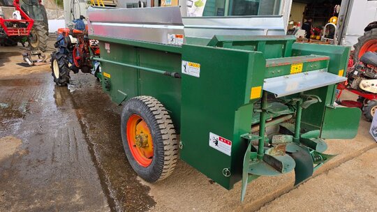 대동 경운기 DT95 (10마력) 앞좌측면