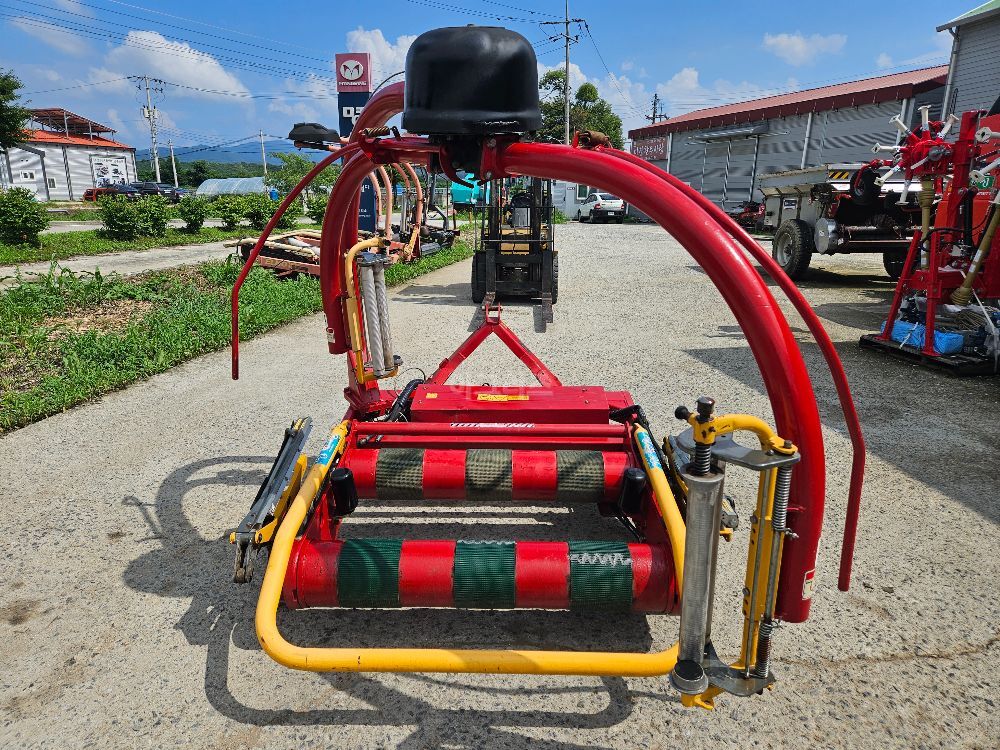  Bale Wrapper 랩피복기 중형 RF1002  뒤우측면