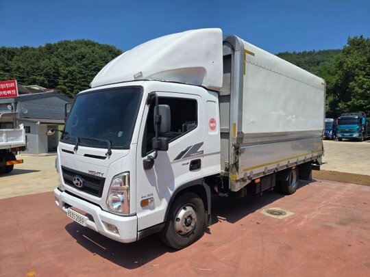 Hyundai 마이티3.5톤 윙바디 올뉴마이티 3.5톤 광폭 윙바디 3.5t  앞좌측면