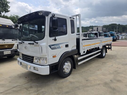 Hyundai 메가 4.5톤 장축카고 메가5톤 중축 화물차 4.5t  앞좌측면