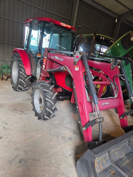 TYM 트랙터 TX653 (65마력) 앞좌측면