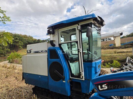 LS Combine Harvester MC85 (보통형) 앞좌측면