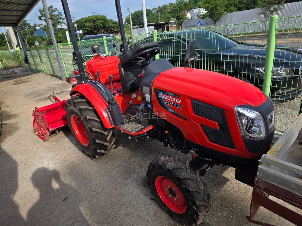 Daedong Tractor LK280 (25hp) 뒤우측면
