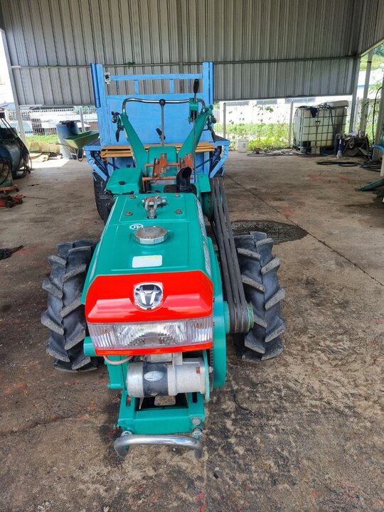 Daedong Power Tiller ND80E (8hp) 앞좌측면
