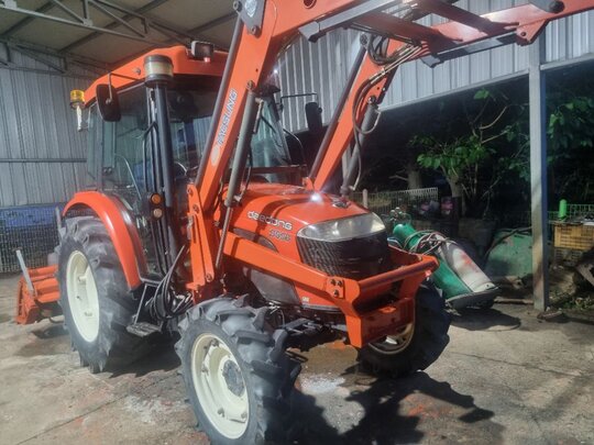 대동 트랙터 D500 (50마력) 앞좌측면