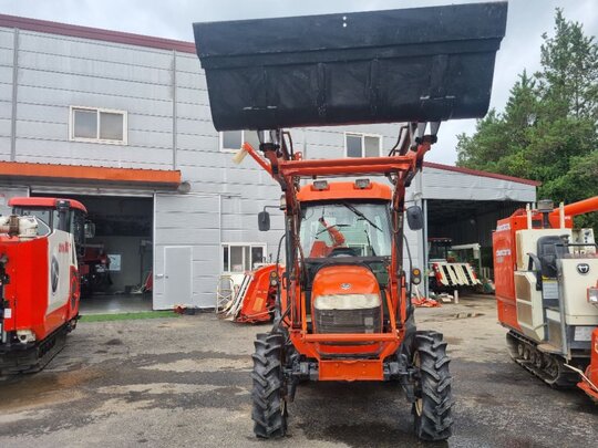 대동 트랙터 D500 (50마력) 앞좌측면