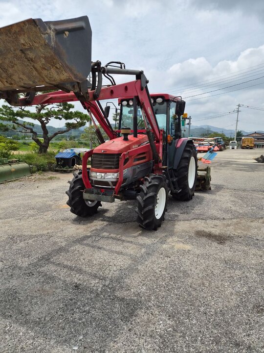 Yanmar Tractor EG775 (75hp) 앞좌측면