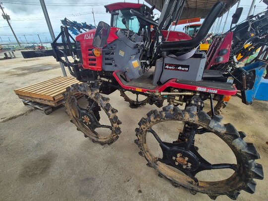 Shibaura Cultivator CF1200 (13hp) 앞좌측면