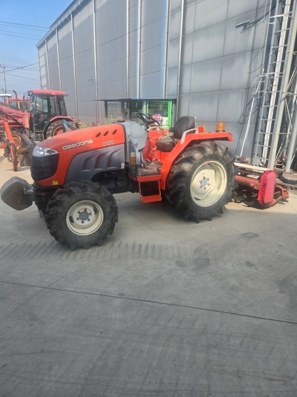 대동 트랙터 D470 (470마력) 뒤우측면