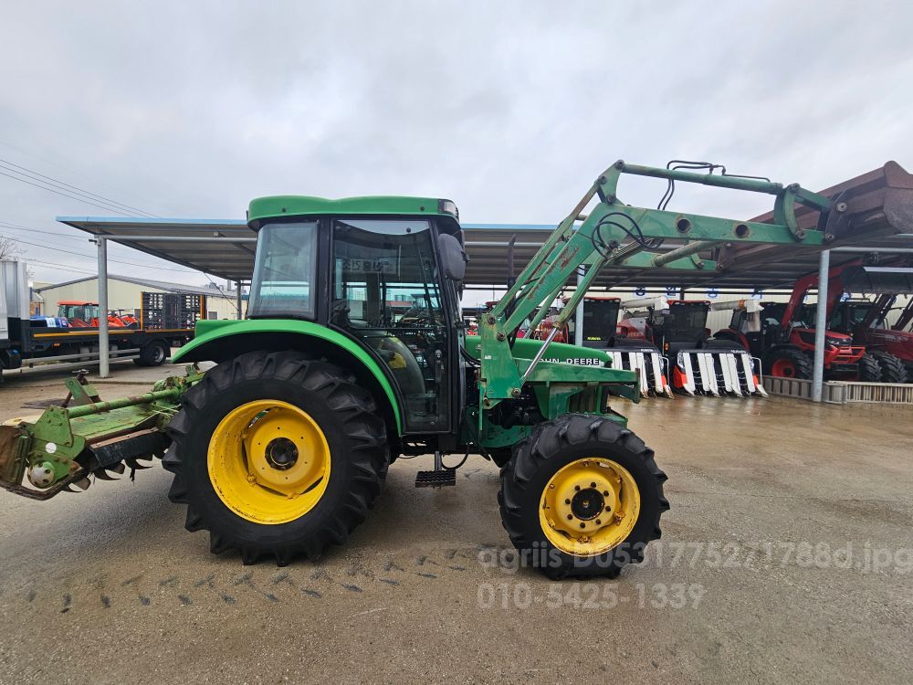 JohnDeere Tractor 5310 (63hp) 뒤우측면