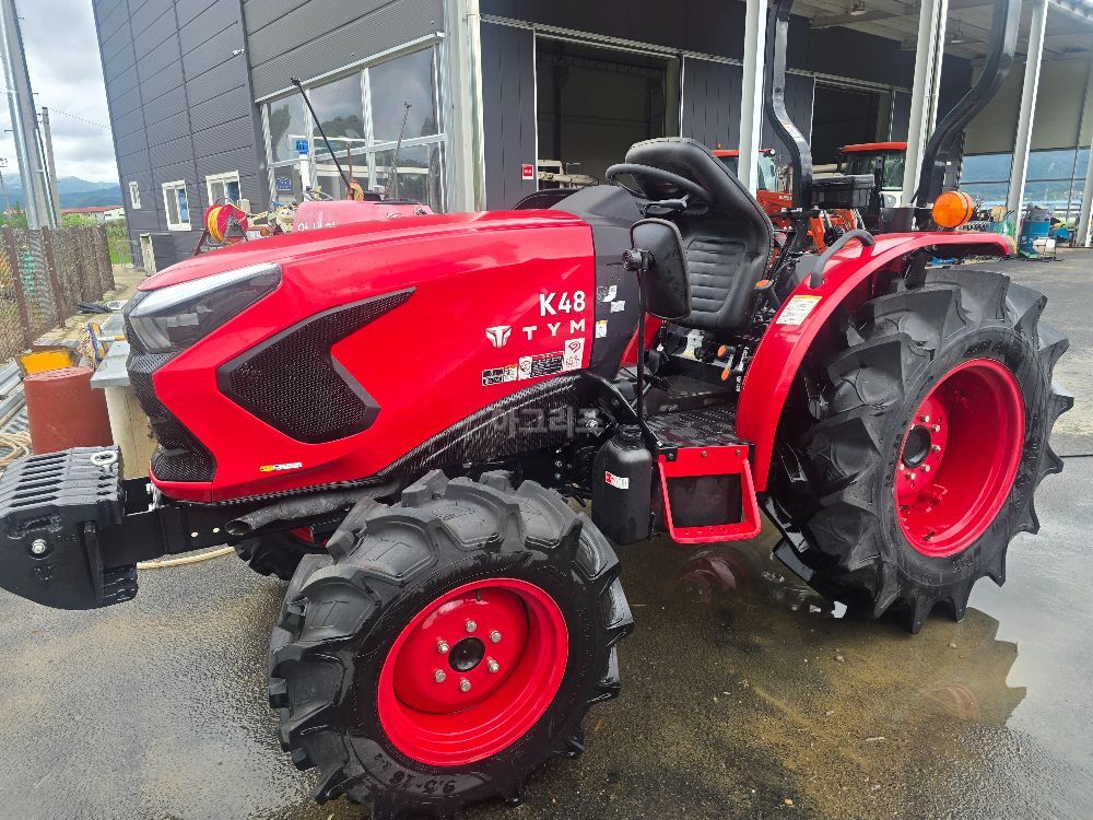TYM 트랙터 K48 (48마력) 뒤우측면