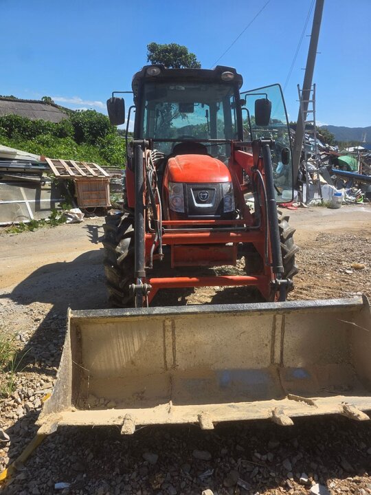 Daedong Tractor RX630 (63hp) 앞좌측면