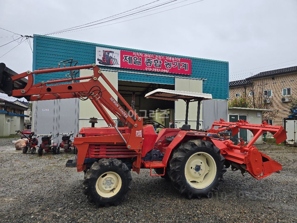 Daedong Tractor D431 (43hp) 뒤우측면