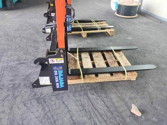  지게발.지겟발 SS-110  앞좌측면