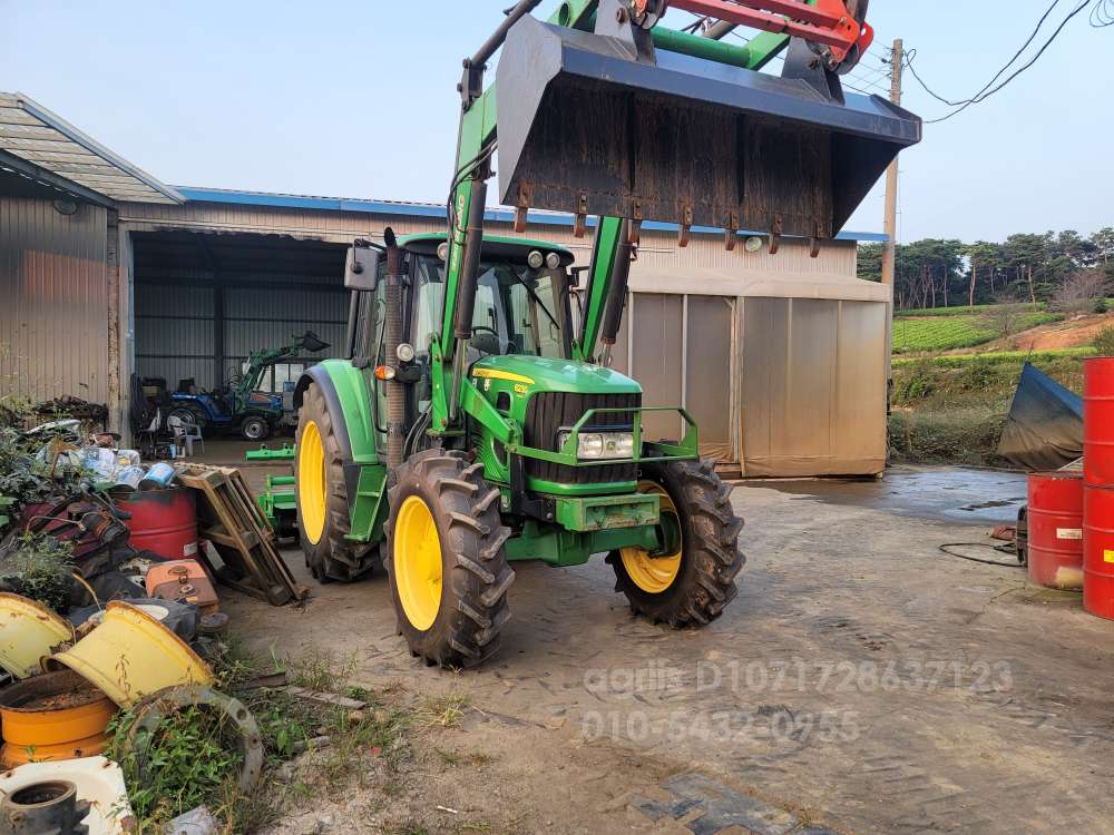 JohnDeere Tractor 6230 (95hp) 앞좌측면