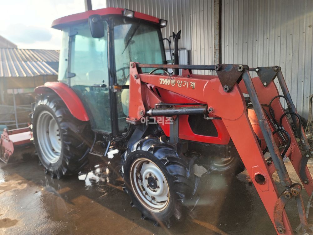TYM 트랙터 T623 (62마력) 뒤우측면