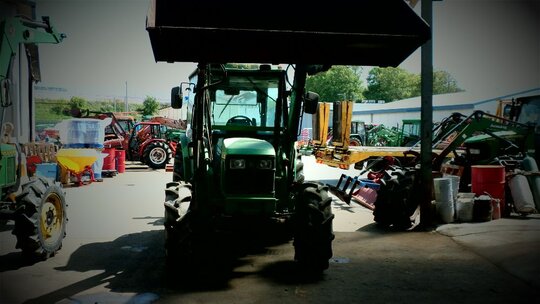 JohnDeere Tractor 5425 (77hp) 앞좌측면