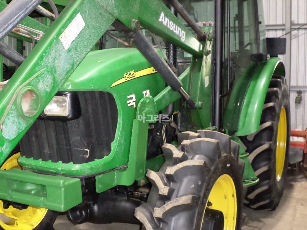JohnDeere Tractor 5425 (77hp) 뒤우측면