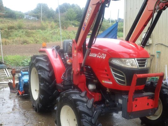 Kukje Tractor LUXEN60 (60hp) 앞좌측면