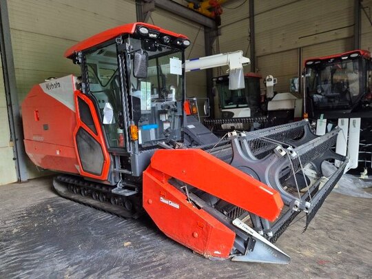 Kubota Combine Harvester WRH1200 (보통형) 앞좌측면