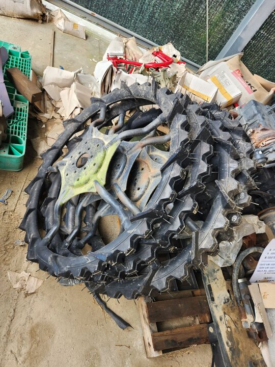 아세아 관리기 CFM-1200 (20마력) 앞좌측면